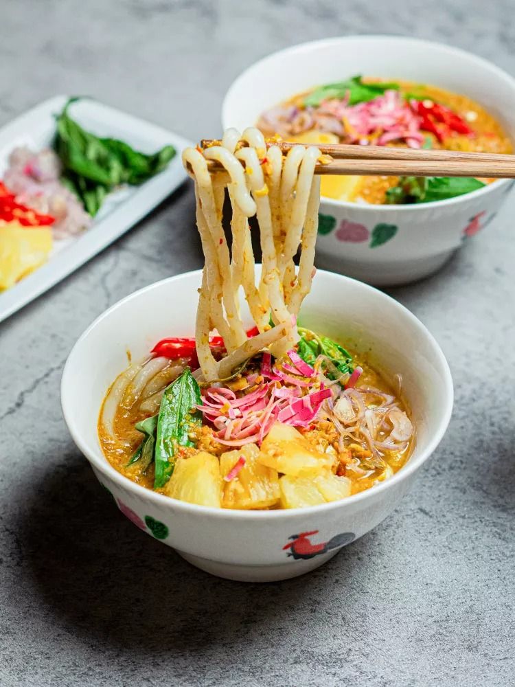 Asam Laksa: Asamnya Nendang, Nagihnya Keterlaluan
